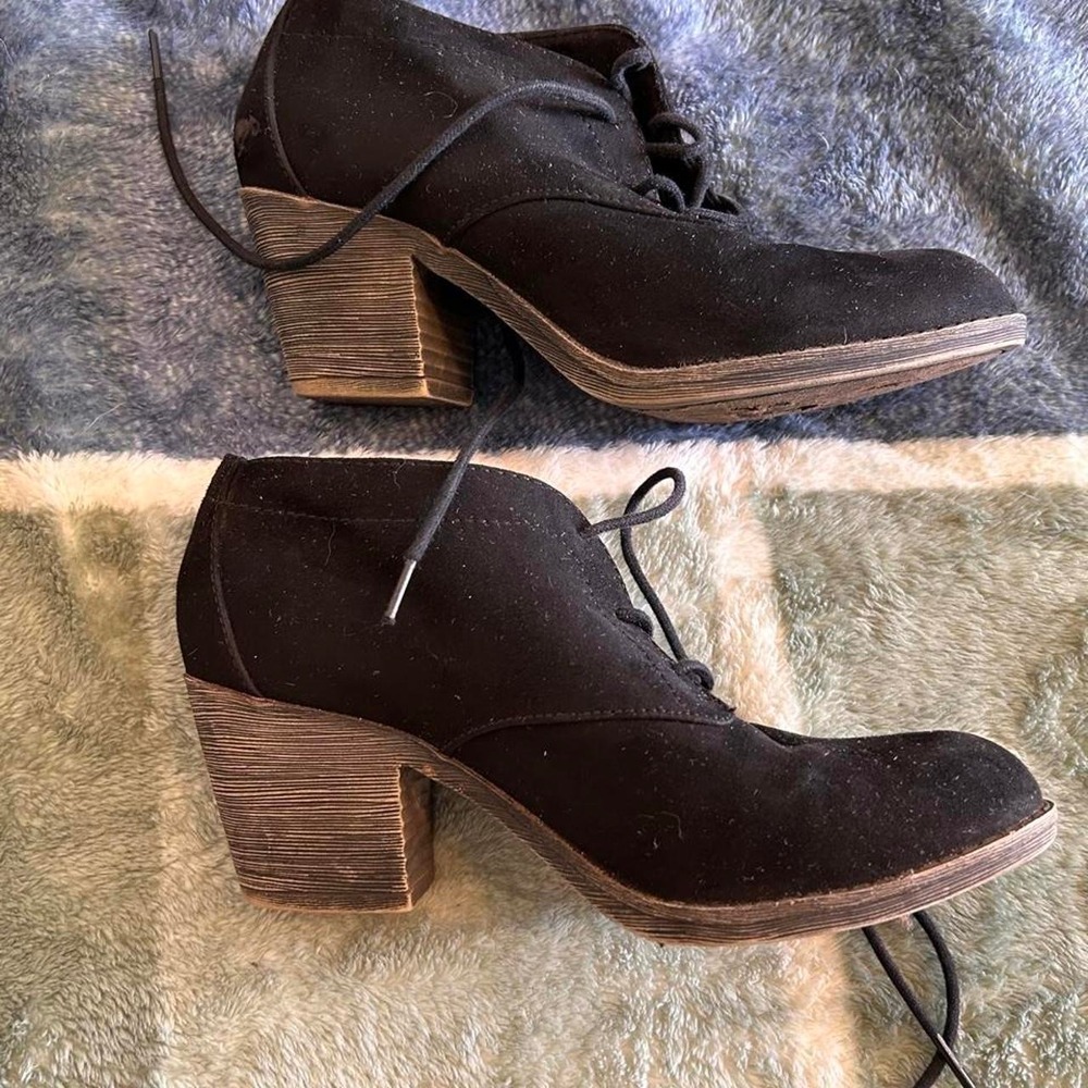 Rocket Dog Black Suede Lace Up Ankle Booties Women's Size 6 Block Heel - Picture 4 of 8